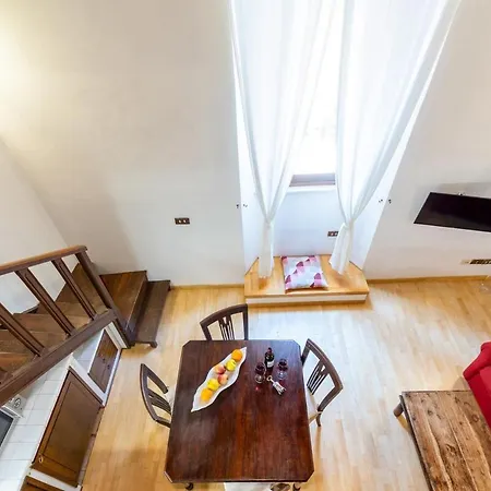 Trastevere Duplex Loft شقة روما