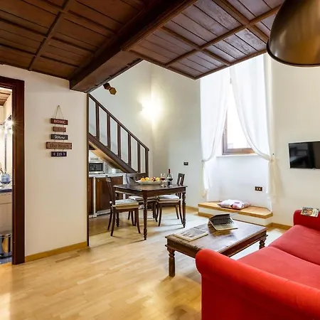 Trastevere Duplex Loft * روما